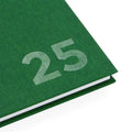 Bookbinders - Kalender 2025 Grønn - Norway Designs