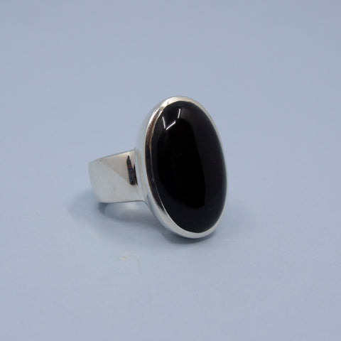 E-Kollektion - Ring Sølv og Onyx - Norway Designs