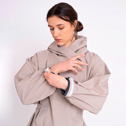 Johnny Love Embla Poncho - Norway Designs