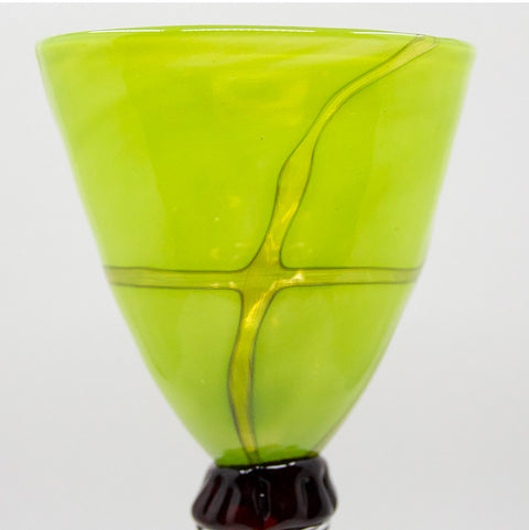 Irene Harvik - Kunstglass Eplegrønn Kryss - Norway Designs