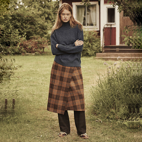 Nygårdsanna - Tweed Wrap Skirt - Norway Designs