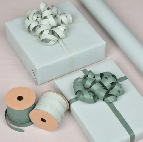 Gift wrap 57cm x 5m Mint green